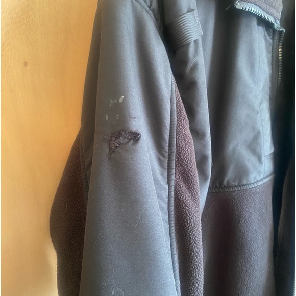 5.11 tactical fleece jacket, men’s size Large, black - Picture 3 of 4